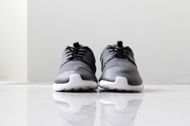 a-closer-look-at-the-nike-roshe-run-nm-sp-fleece-pack-8