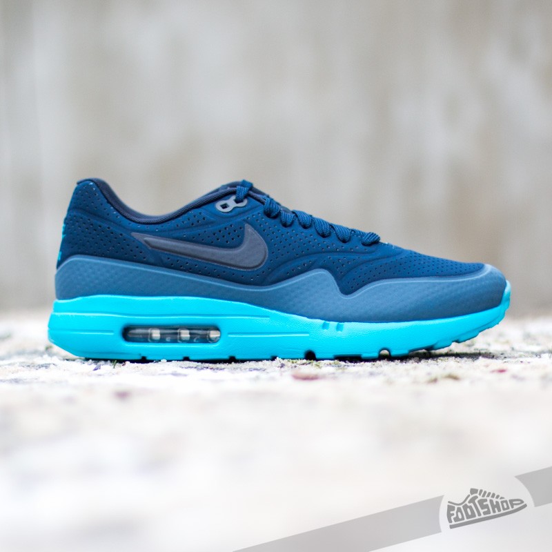 nike-air-max-1-ultra-moire-midnight-navy-obsidian-2