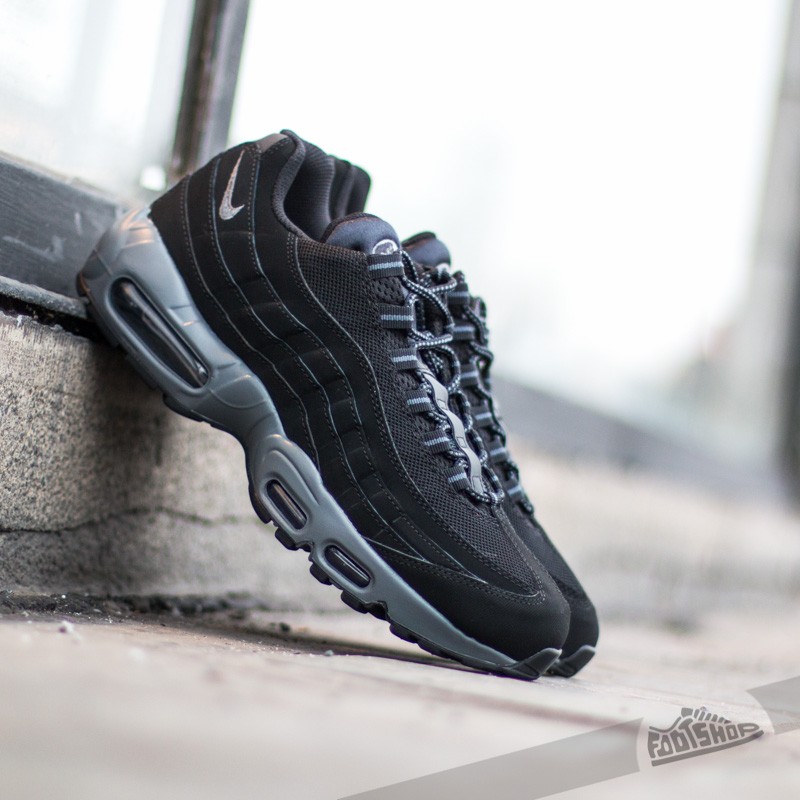 nike-air-max-95-black-dark-grey-black