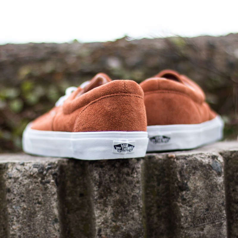 vans-era-ca-premium-suede-glazed-ginger-3