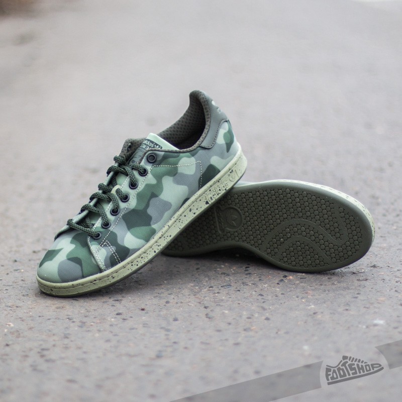 adidas-stan-smith-st-tent-green-core-black-night-cargo-3