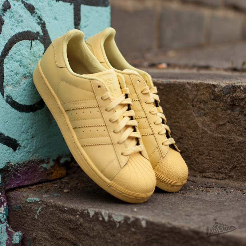 adidas-superstar-supercolor-pack-sand