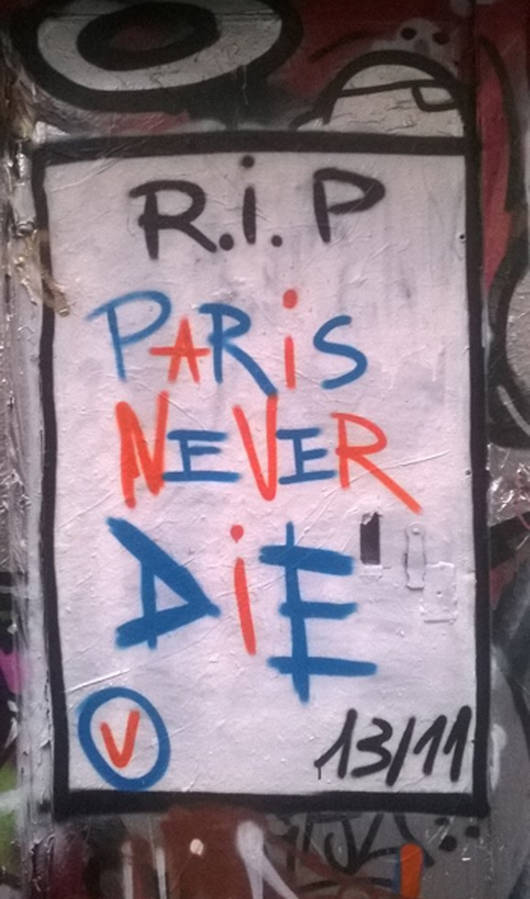 R.I.P-Paris-ne-meurt-jamais-rue-Denoyez-dans-le-XXe-arrondissement