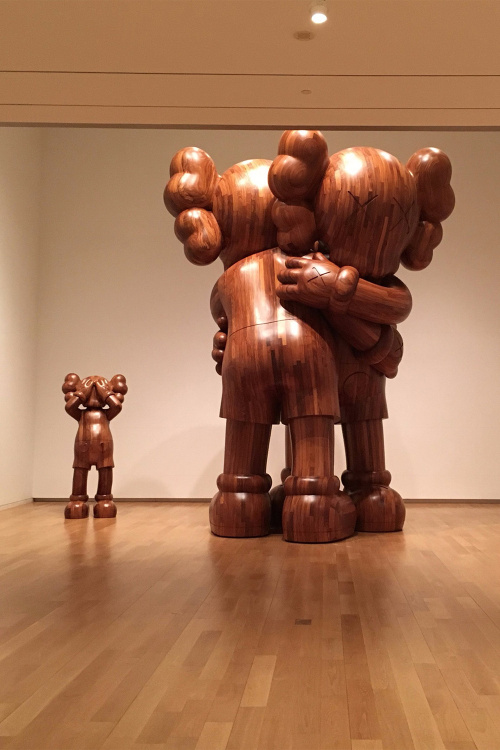 full-look-kaws-where-the-end-starts-exhibition-6